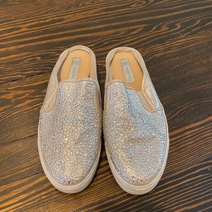 Slip on sneakers